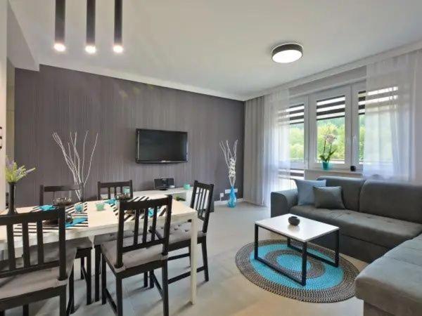 Apartament Wiktoria Ustrzyki Dolne Ngoại thất bức ảnh