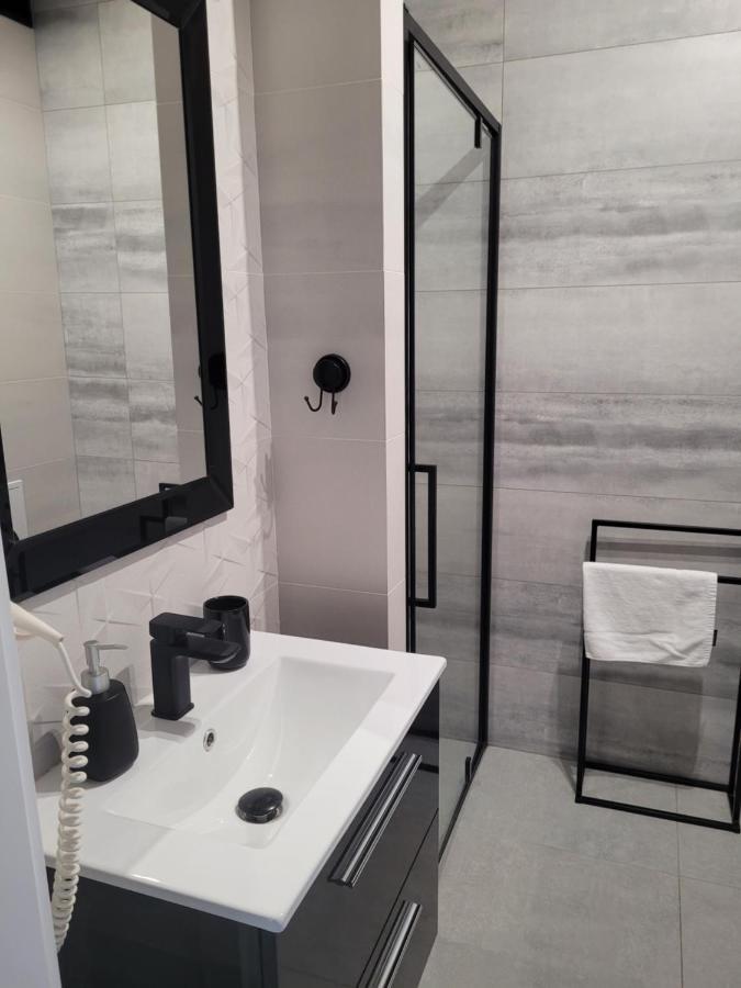 Apartament Wiktoria Ustrzyki Dolne Ngoại thất bức ảnh
